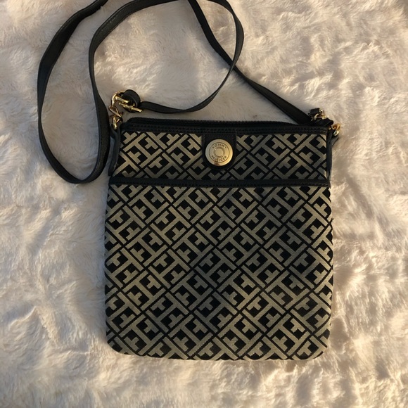 Tommy Hilfiger cross body used once